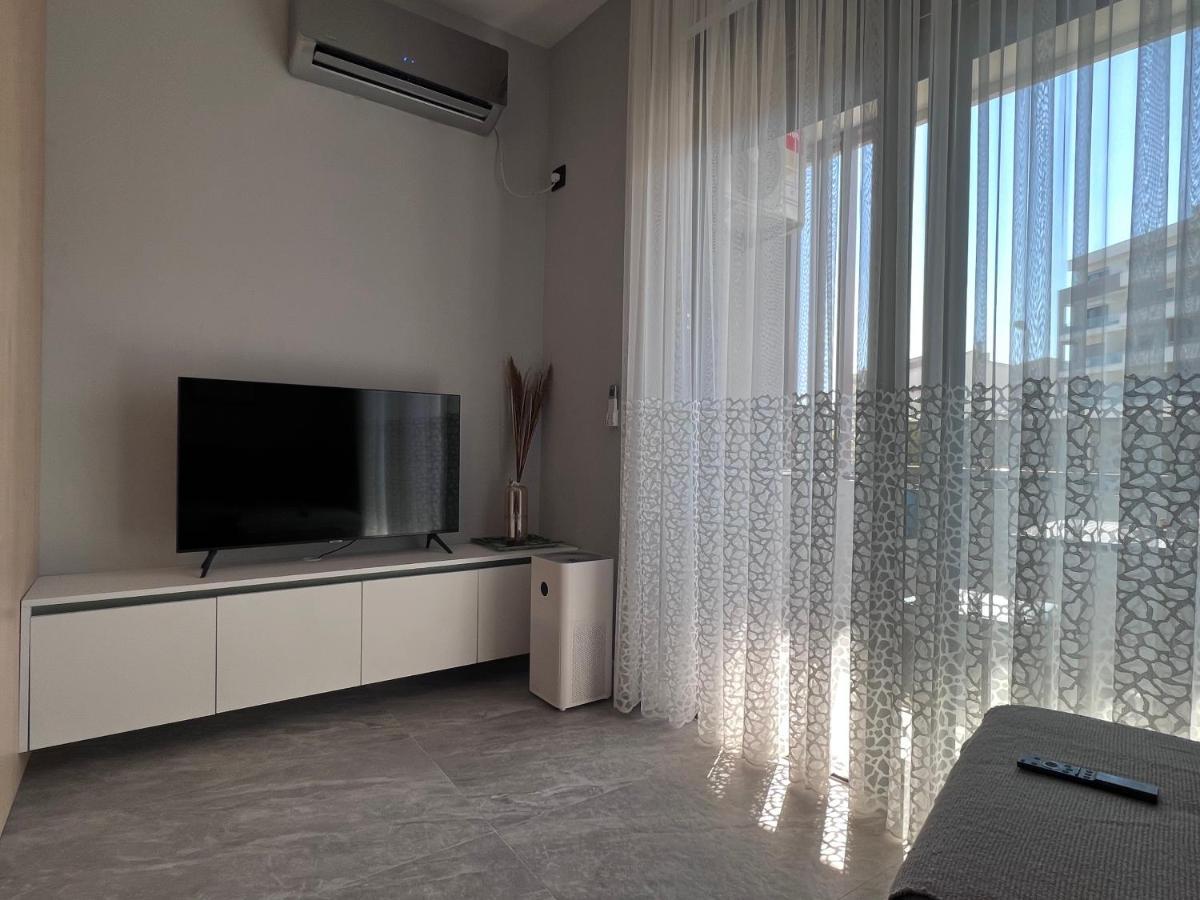 Coin Apartments Улцинь Экстерьер фото